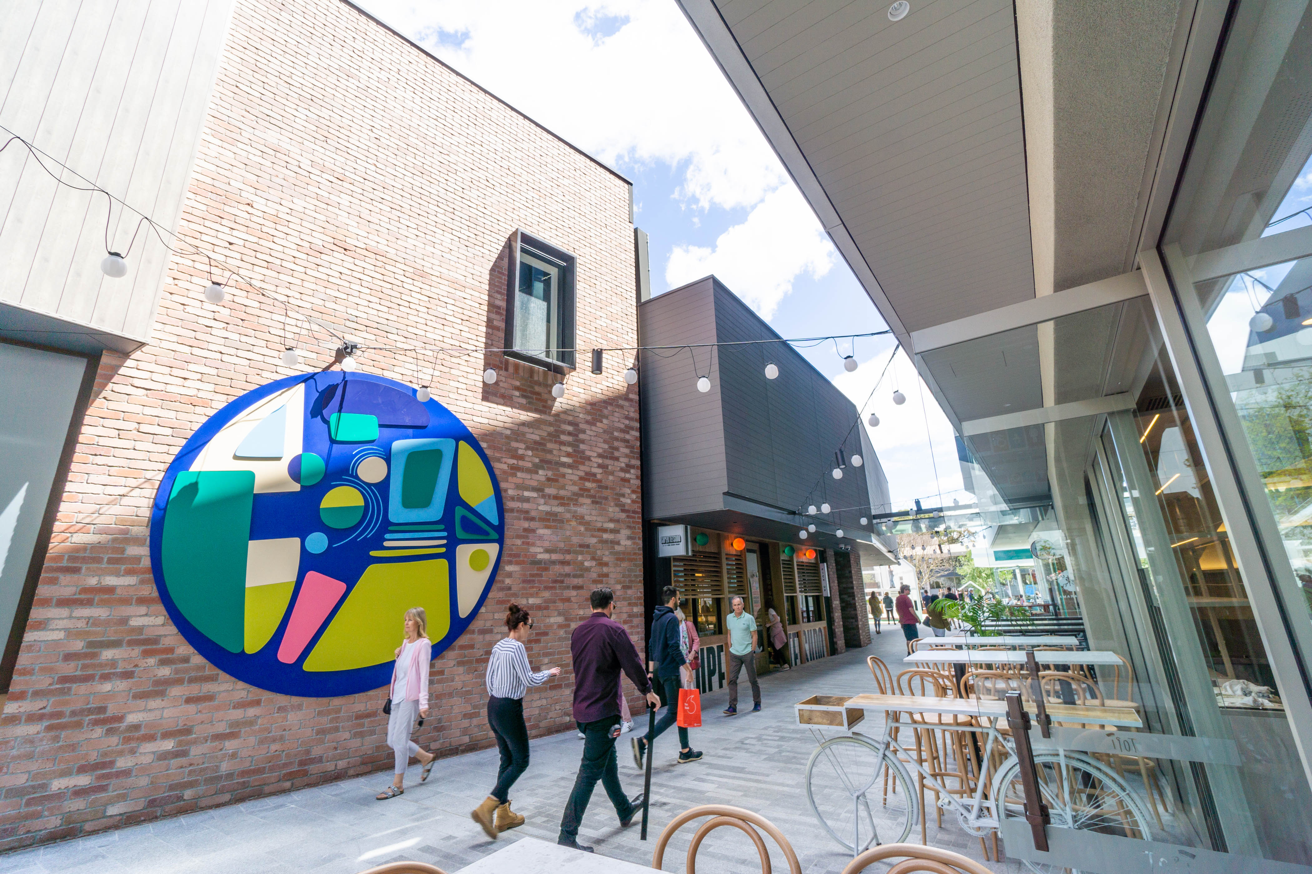 Karrinyup shopping centre doubles in size as complex build reaches completion Karrinyup shopping centre doubles in size as complex build reaches completion